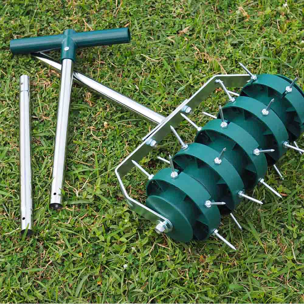 Grass Spike Roller: image 4
